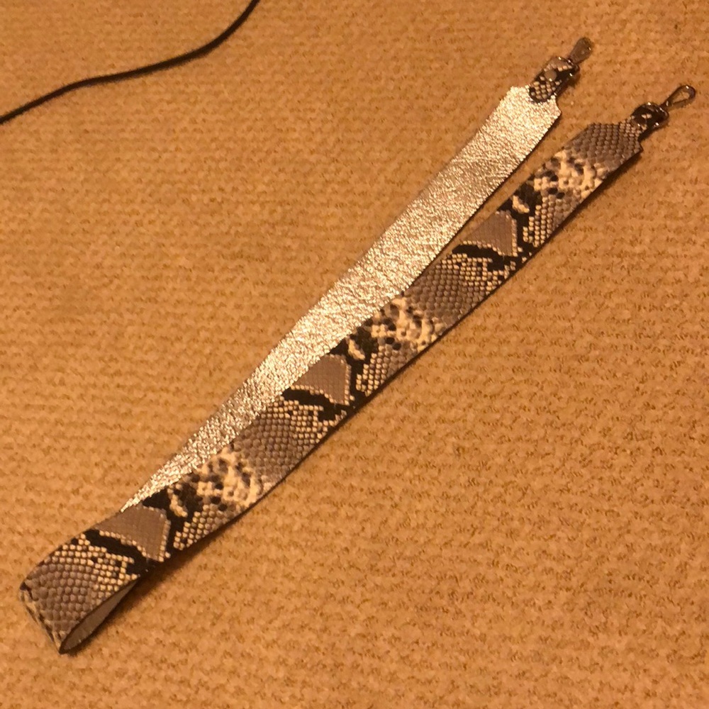 Made in Italy,Leather embossed purse luggage strap